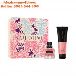 Valentino 2-Piece Donna Born in Roma Eau de Parfum and Shimmer Gift Set